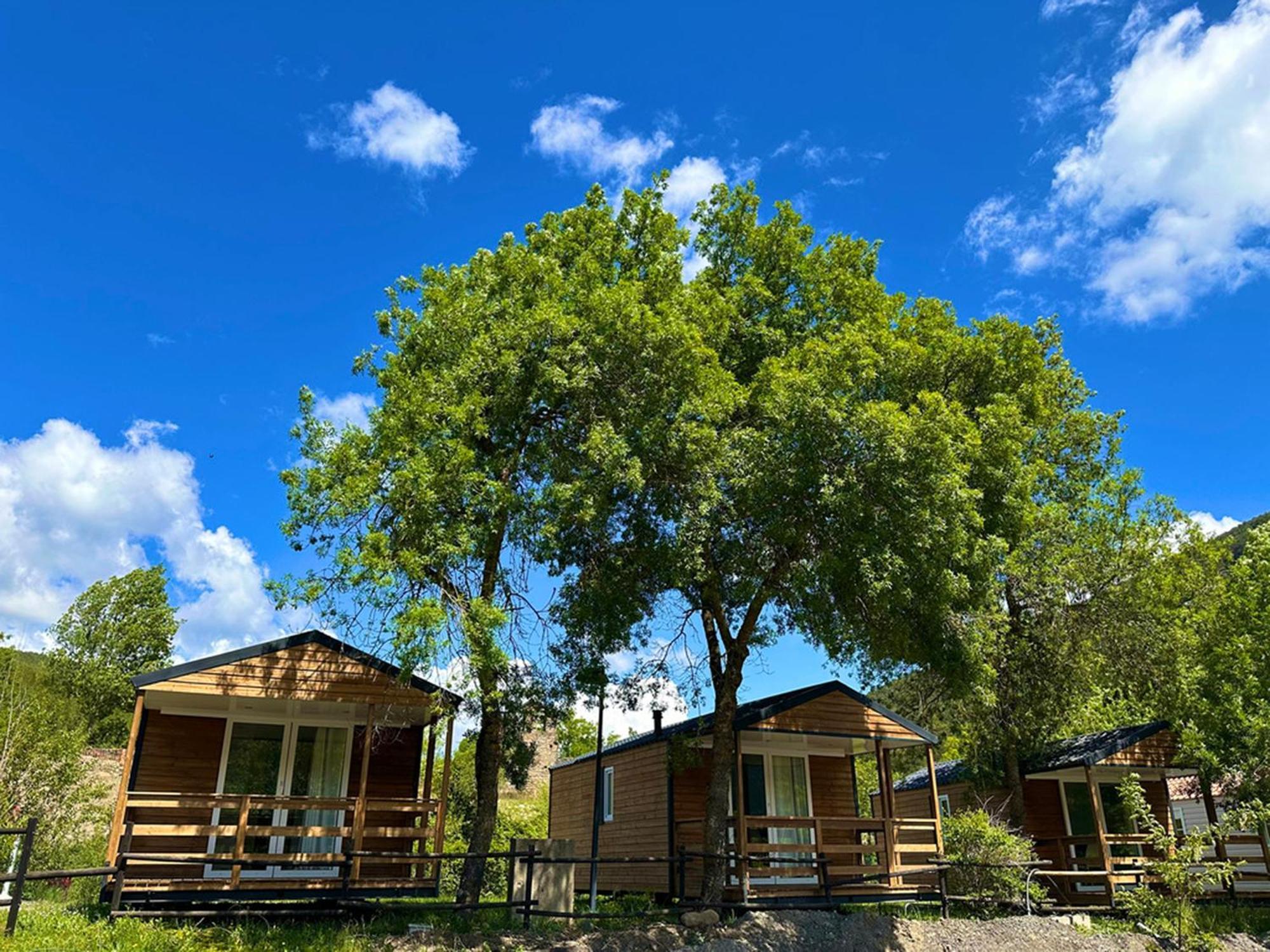 Bungalows Y Cabanas Solopuent Natur Castiello de Jaca Exterior foto